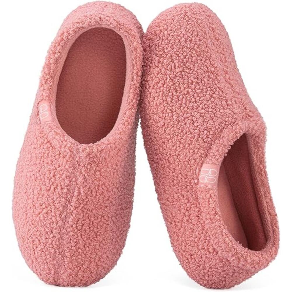 HomeTop Womens Size 8.5 Pink Fuzzy Curly Fur Memory Foam Warm Loafer Slippers